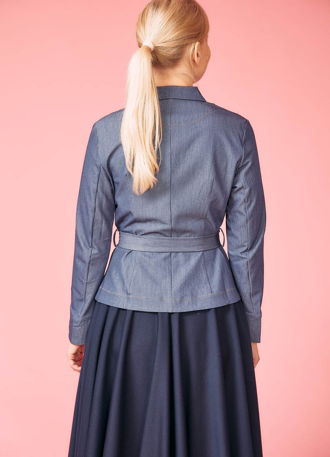 Edie Jakke - blå chambray