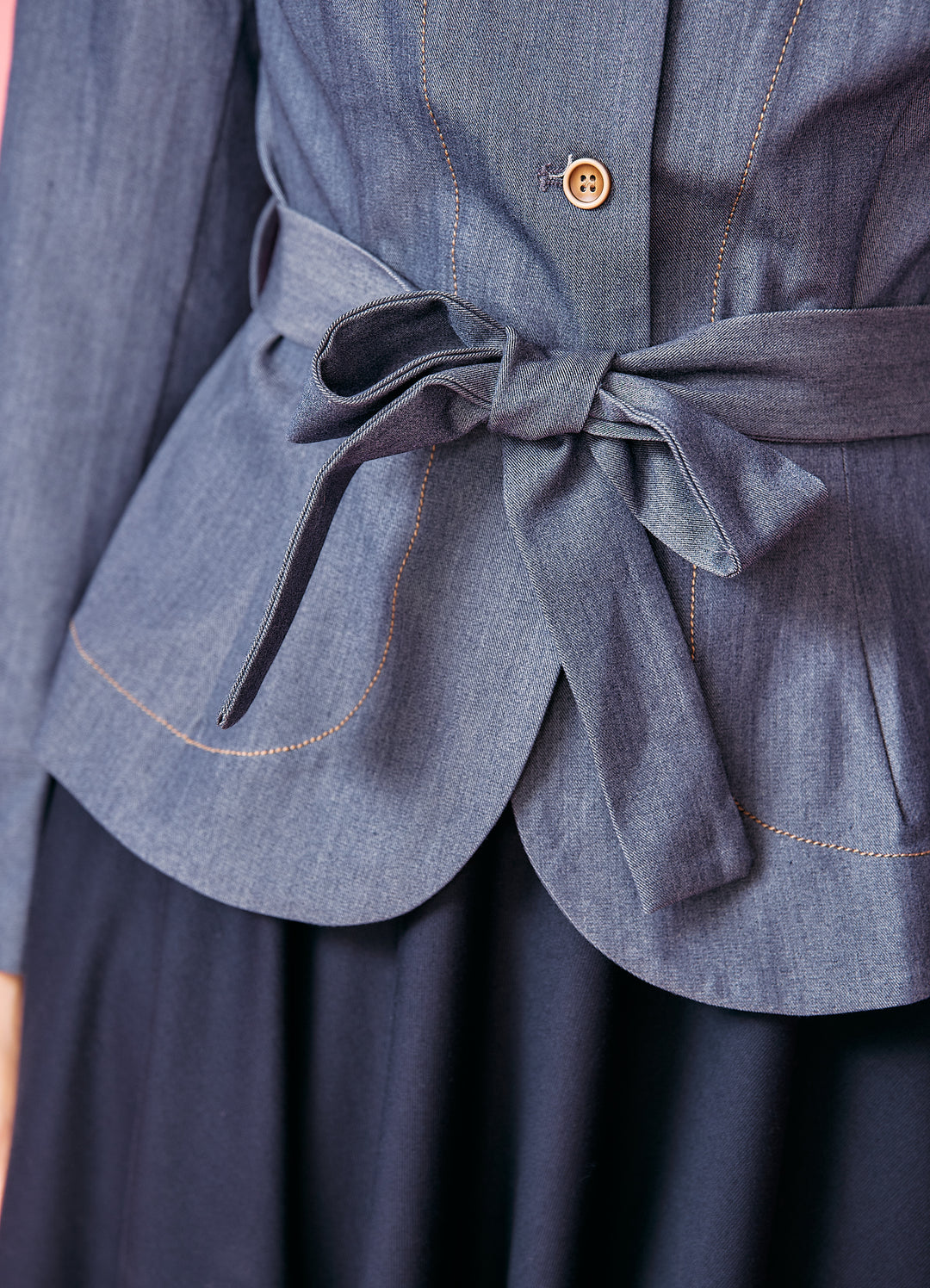 Edie Jakke - blå chambray