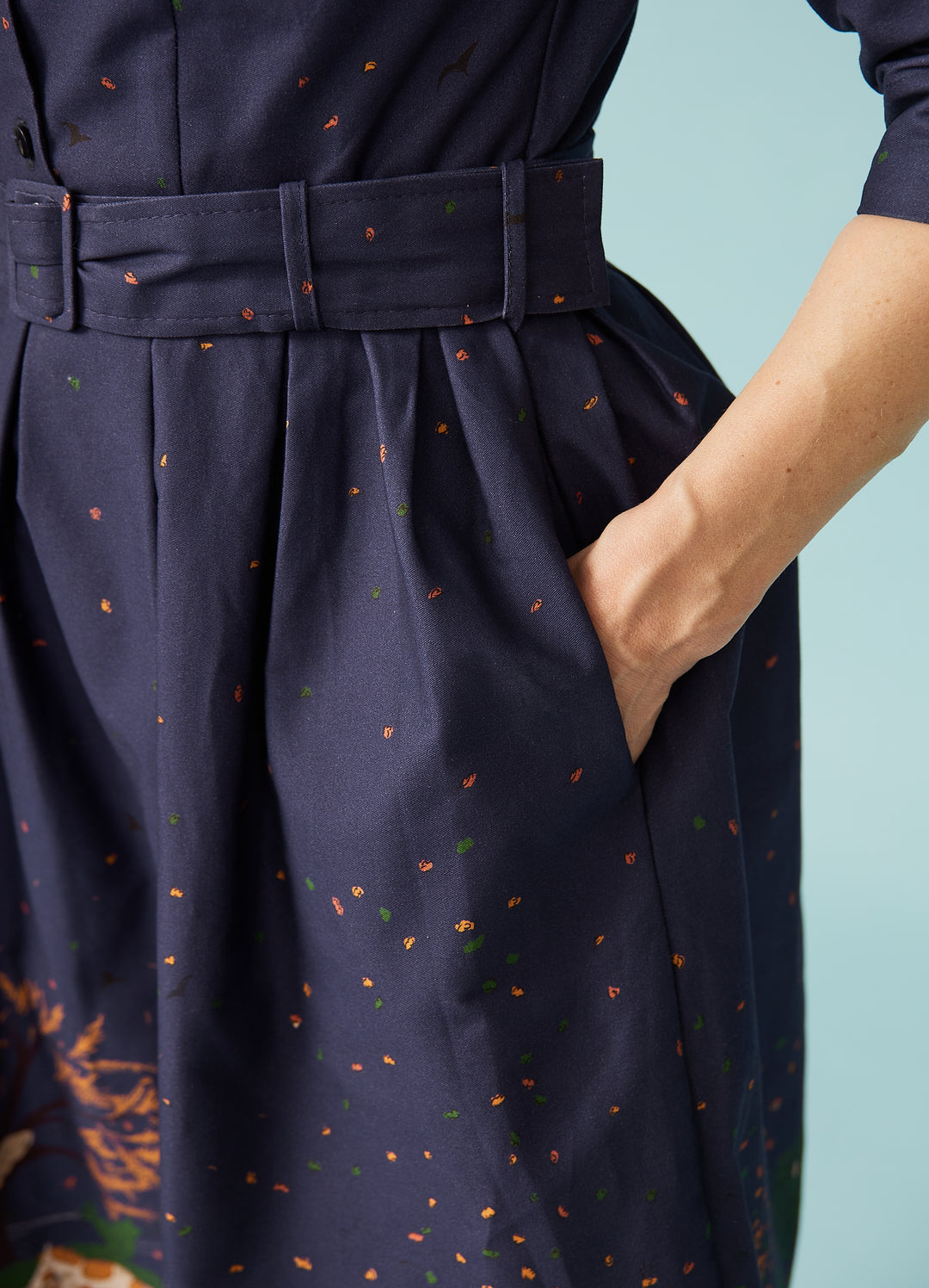 Cynthia skjortekjole - Farmyard Indigo Dress