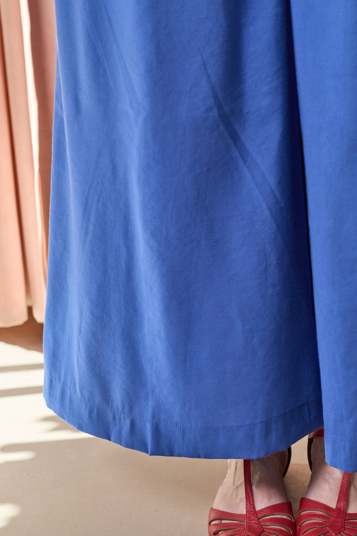 Bukser med læg og vide ben - klar blå