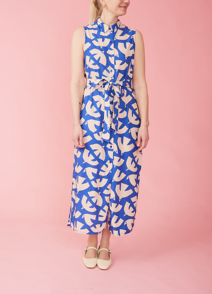 Skjortekjole med grafiske fugle