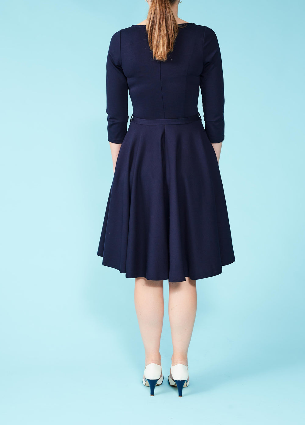 #color_navy