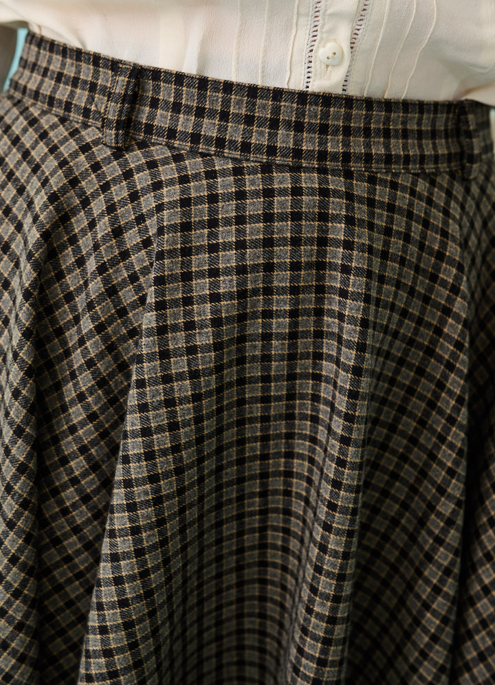 Circle Skirt - navy tern