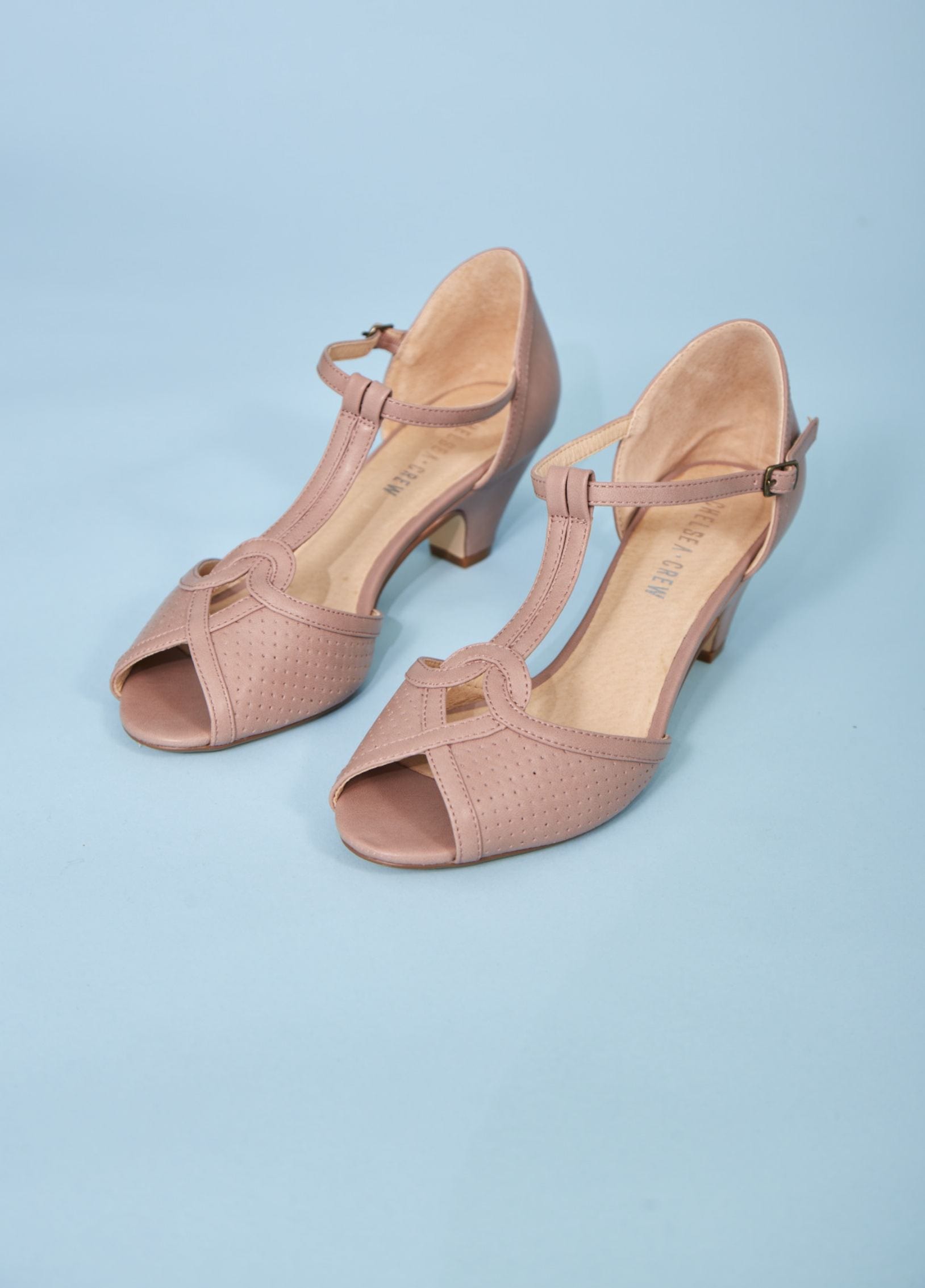 Chelsea crew sandals outlet